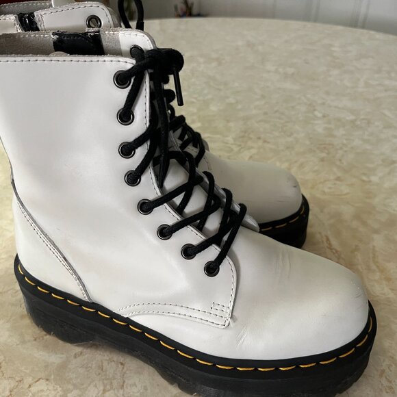 Dr. Martens Sz 8 Womens Jadon White Leather Platform Boot Lace Up Zip IN - Picture 2 of 13